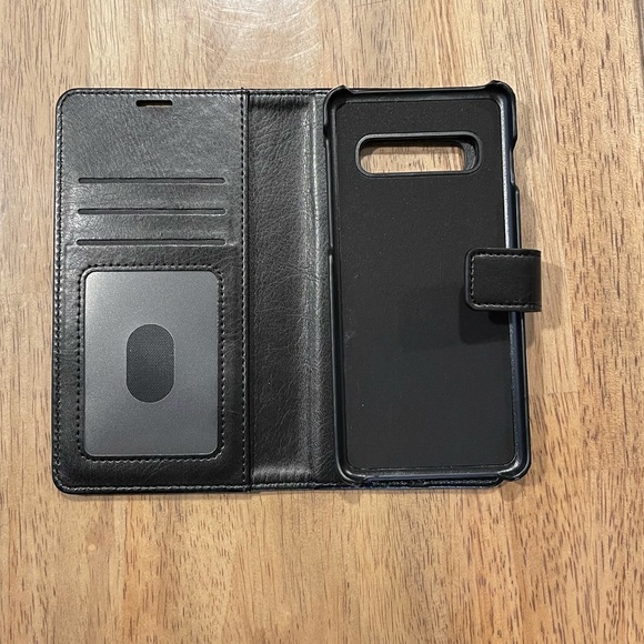 Samsung Galaxy S10 Case - Picture 5 of 13